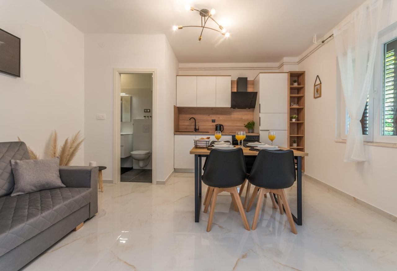Apartmani A&M 比奥格勒·纳·莫鲁 外观 照片